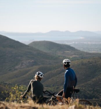 De Figueres a Vilamaniscle por el macizo de la Albera