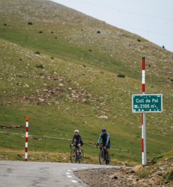 Der Anstieg zum Coll de Pal (2.106 m)