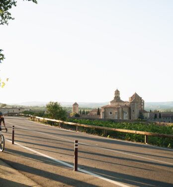 Descenso hacia el Monestir de Poblet y Montblanc